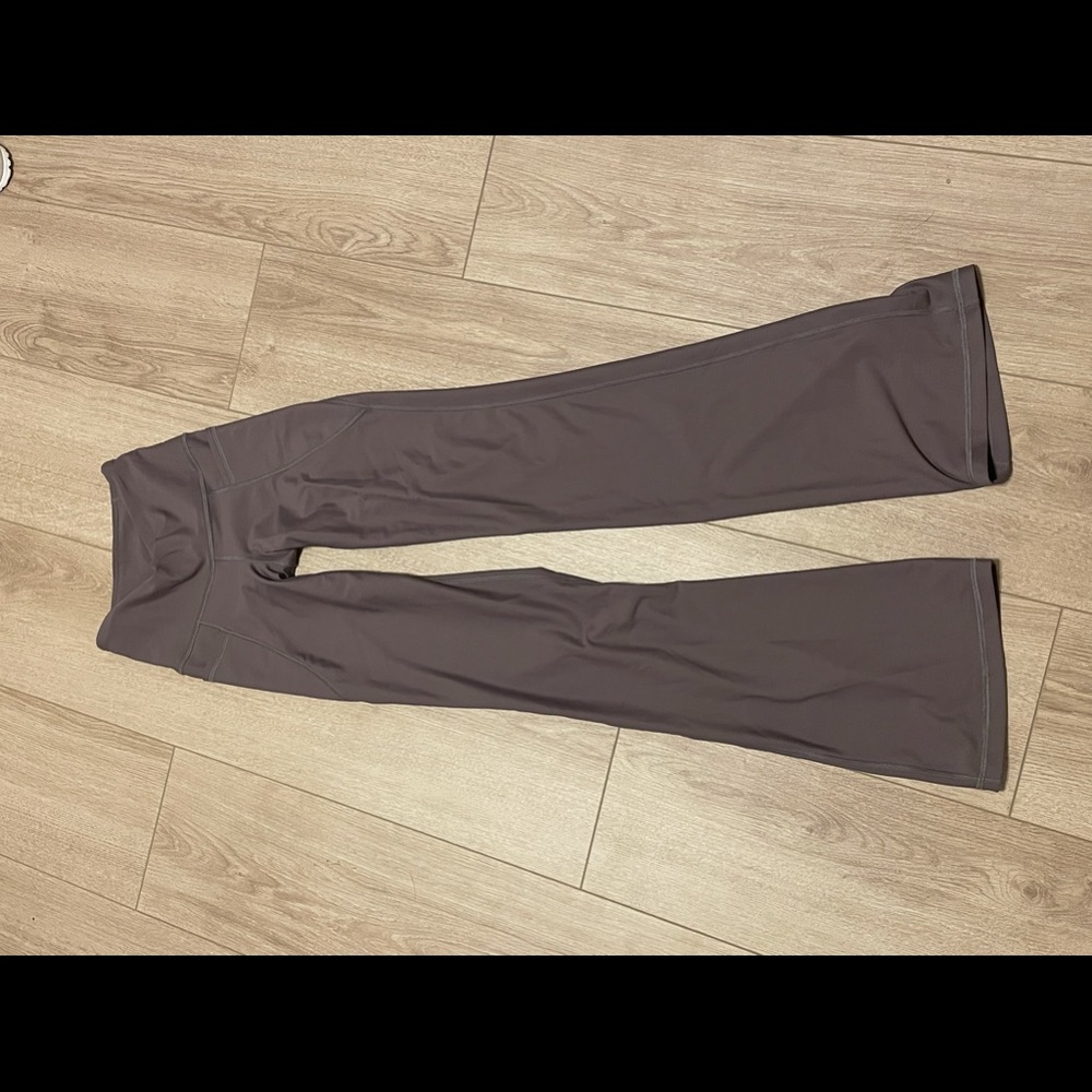 Brand: Old Navy Size: Xs Color: Grey Purple